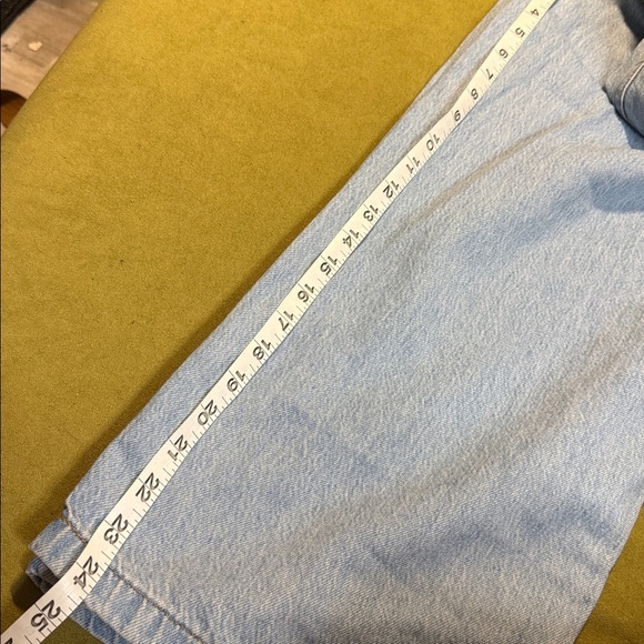 Levi’s Iconic Lightweight Jumpsuit in Celebrate The Moment Sz Small NWT 101 - Picture 13 of 15